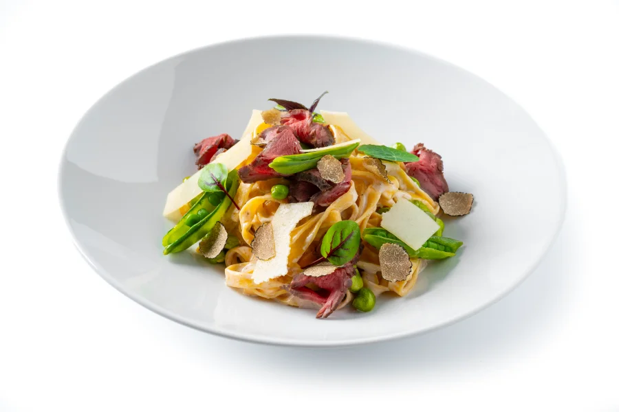 Beef tenderloin and truffle tagliatelle