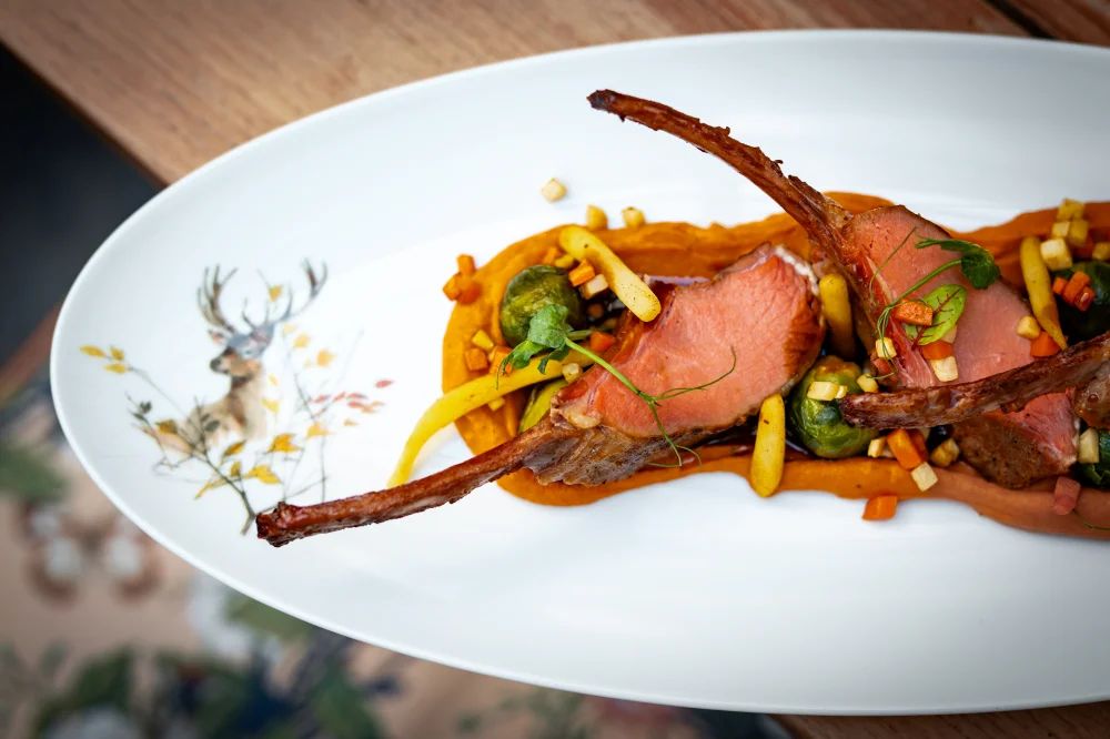 Stylish food serving